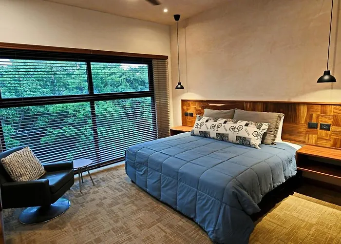 Luxury 5-br Oasis Golf, Private Pool, Beach! * Akumal