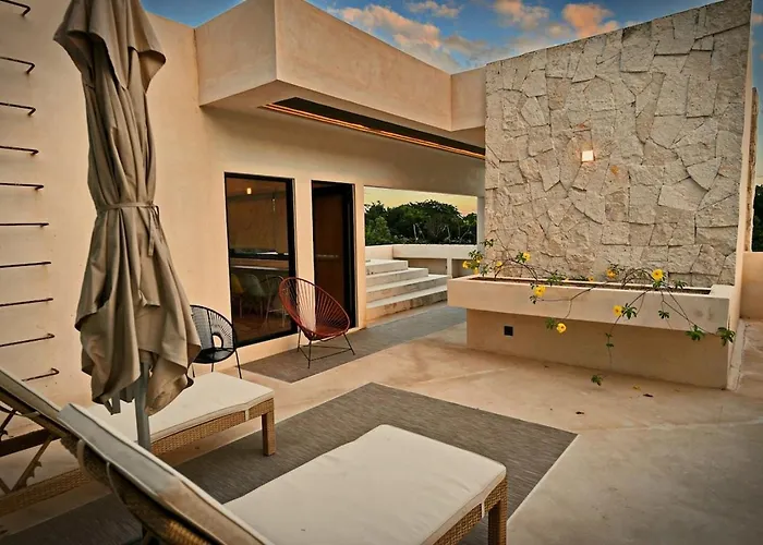 Holiday home Luxury 5-br Oasis Golf, Private Pool, Beach!