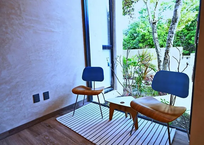Luxury 5-br Oasis Golf, Private Pool, Beach! Holiday home *