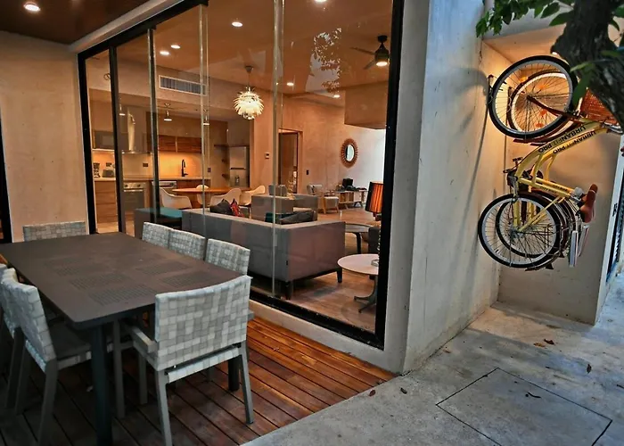 Luxury 5-br Oasis Golf, Private Pool, Beach! *